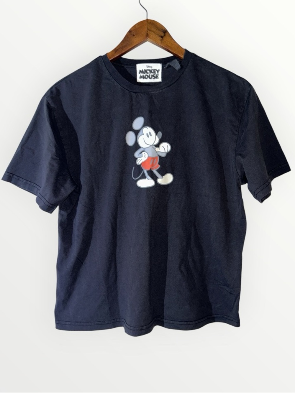 Disney Genuine Mousewear t-shirt SIZE MEDIUM